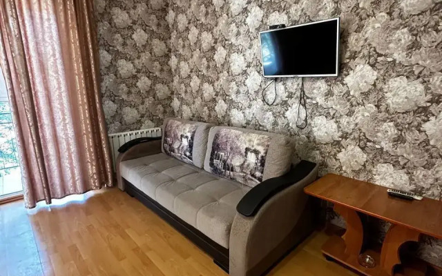 Mini hotel "dom Turista"