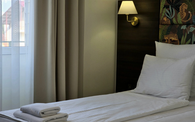 Velara Hotel