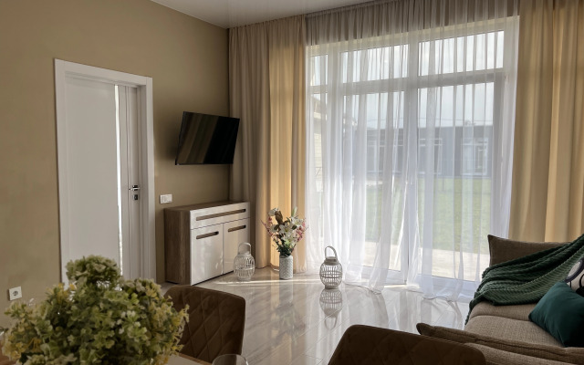 S Terrasoy Private house