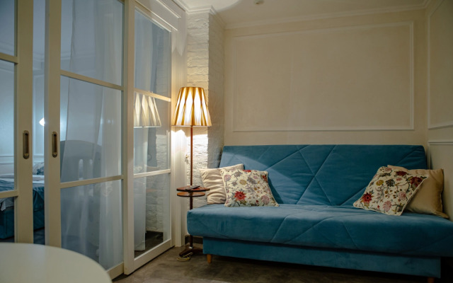 ElenaSweetHome Retro Apartment on Chistye Prudy