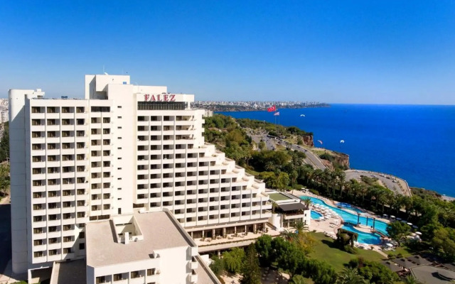 Özkaymak Falez Hotel