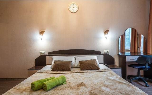 Uyutnaya Kvartira S Novym Remontom Apartments