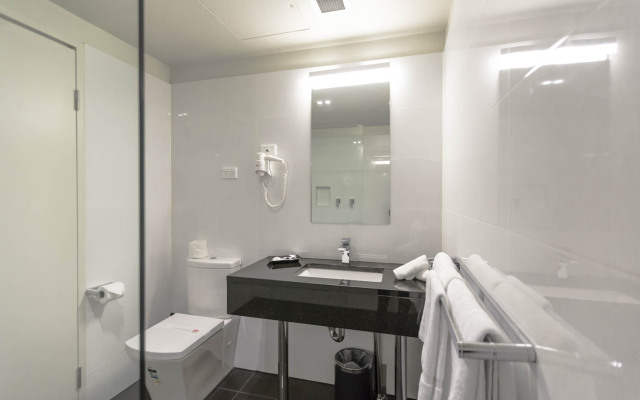 Bankstown Hotel