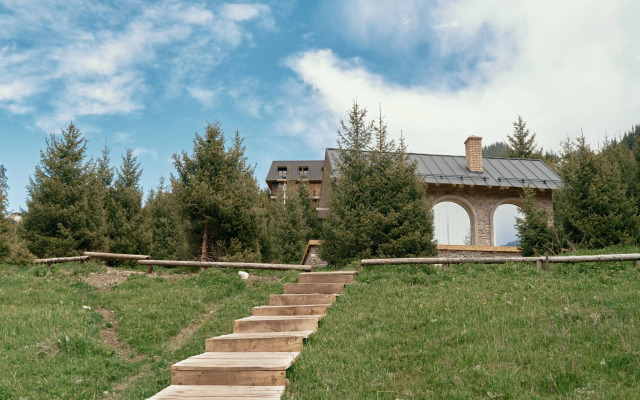 Глэмпинг Pana Kolsay