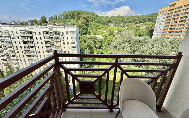 V Samom Zelenom Rayone Sochi Flat