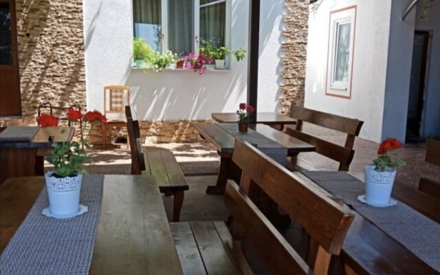 Nadezhda Guest House