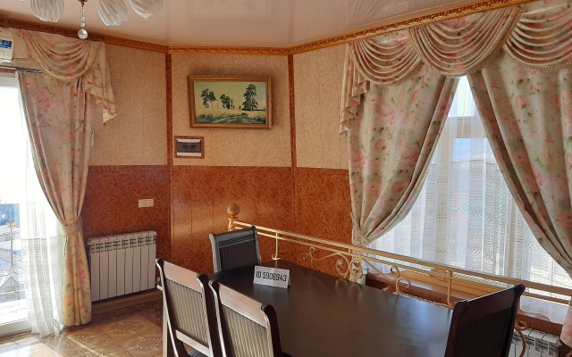 Dizajnerskij Melnitsa House