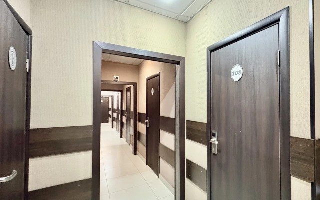 Отель Айхал