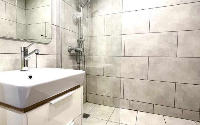 Stidiya Loft Dvikhurovnevaya Yarapartments Flat