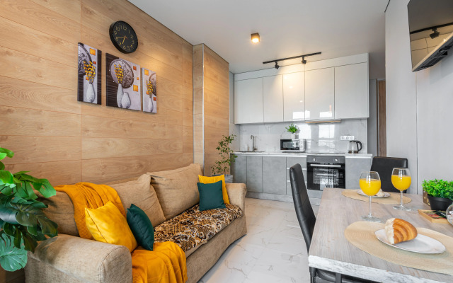 1 Komnatniye na Krasnoarmeyskoy Apartments