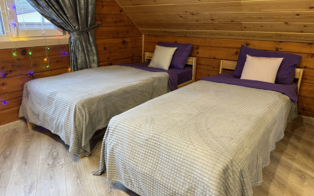 Uyutny Derevyanny Domik U Reki Private House