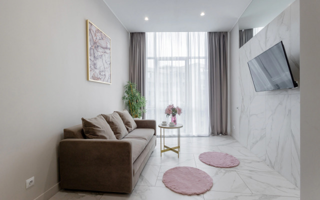 Апартаменты Mirror с отдельной спальней