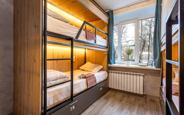 M&DHOST Hostel