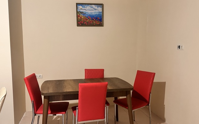 U Elviry Guest house