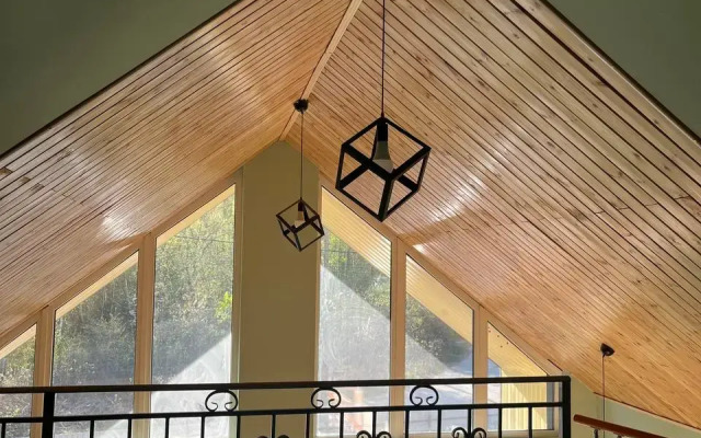 Tikhaya Sosna Private House