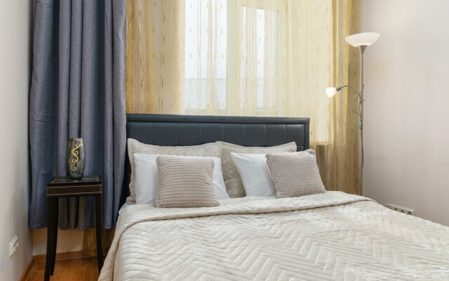 Апартаменты у Эрмитажа 3 спальни 2 сан.узла 8 гостей