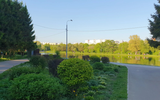 V novom ZHK 4 ryadom s Veresayeva Uyutnyy Dom Flat