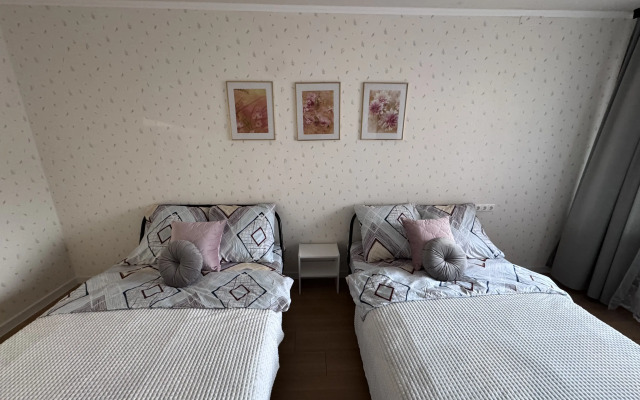 Квартира Уютная  В Центре Для Командировочных Гостей