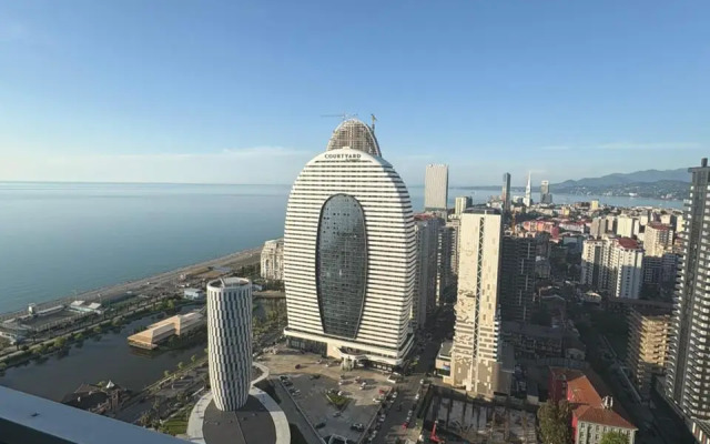 Апартаменты Orbi City