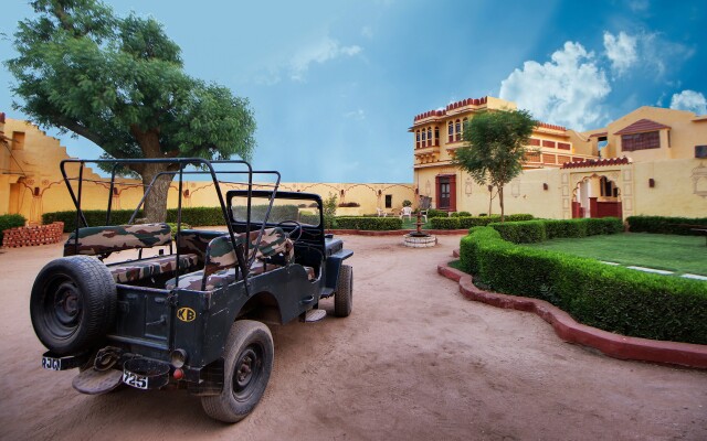 Отель Jawai Castle Resort - A Heritage Hotel in Jawai Leopard Reserve