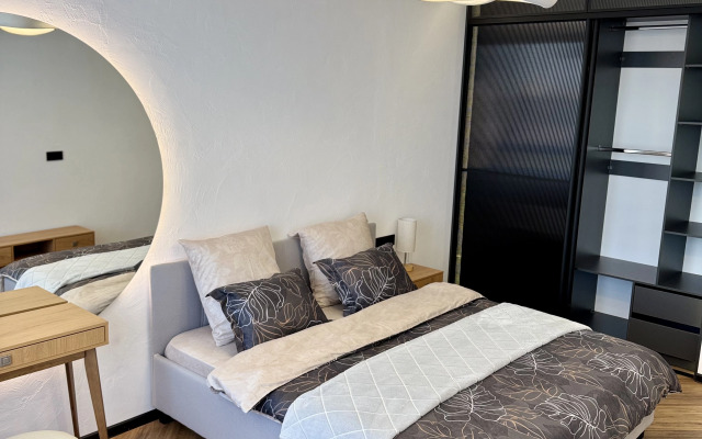 Stolichny Flat
