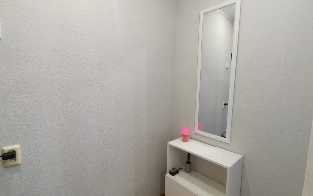 Uyutnaya Ryadom S Parkom I Nedaleko Ot Volgi Flat