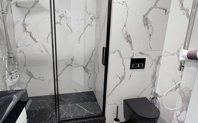 V Tsentre Sochi 10 Minut Do Morya AK Arkhitektor S Terrasoy Patio Apartaments