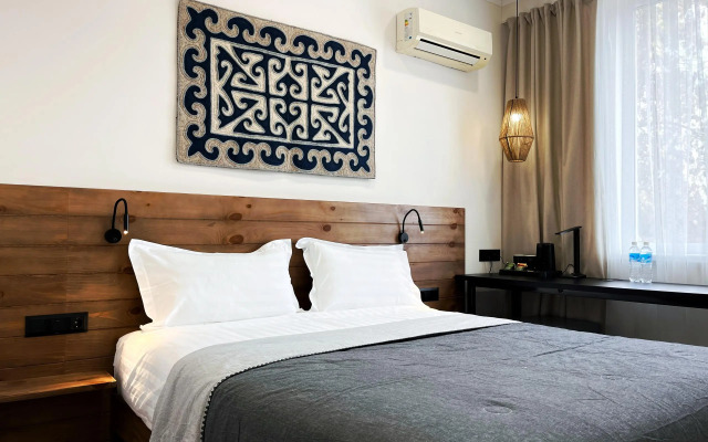 Akjola Hotel