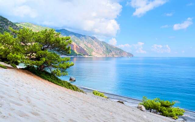 Вилла Orientem Villa Heated Pool