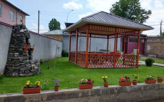 Voyazh Guest House