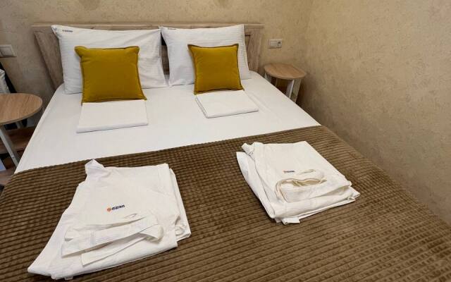 SimSim Golden Bay Apartments