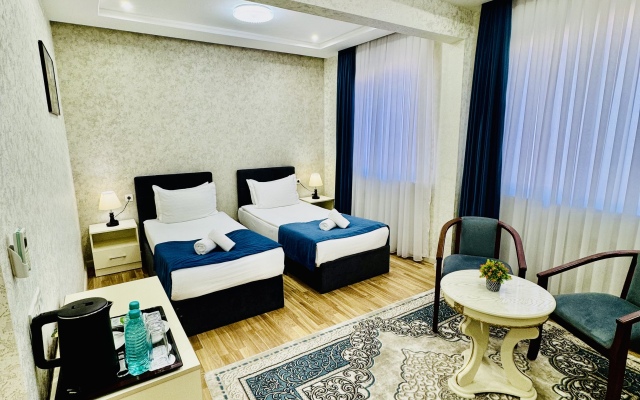 Novza Palace Hotel