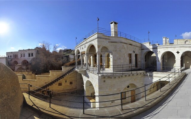 Nox Cave Hotel