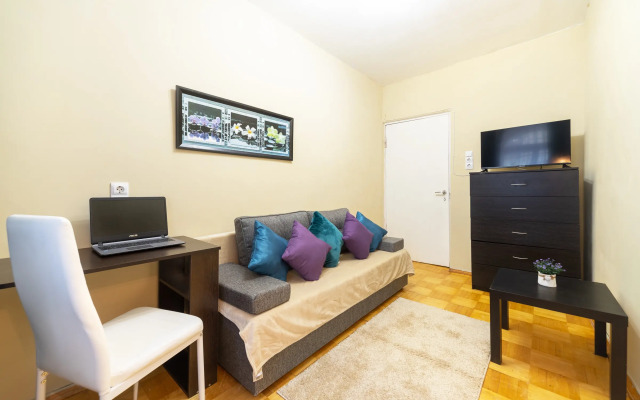 Квартира 3-к квартира 7 линия ВО 6