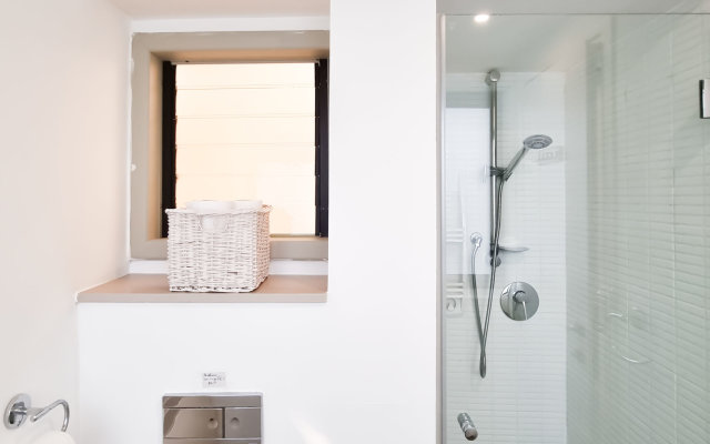 Apt Nacre Apartments