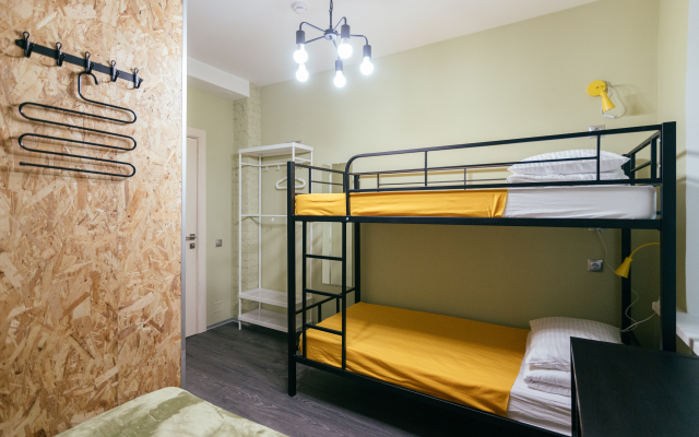 Gibrid Buk Boks Mini-hotel