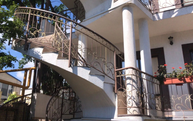 Aysberg Guest House