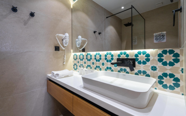Sarhad Hotel