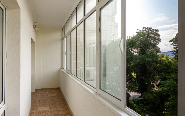 Na Primorskoy Flat