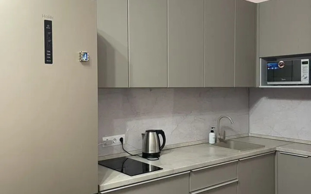 Na Verkhney Naberezhnoy 161/13 Flat