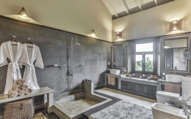 Mayurana by Edwards Collection Villa