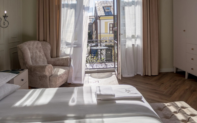 Grand Pinsk Hotel