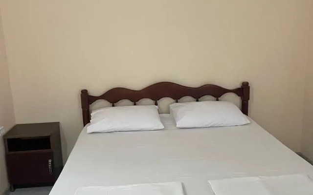 Mini hotel Gostevoy Dom "stary Prichal" Abkhaziya S. Ldzaa