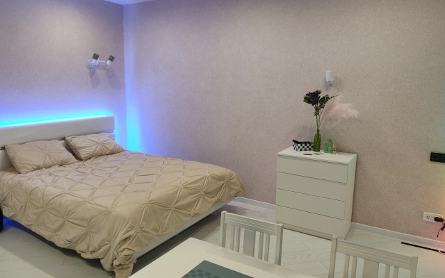 Studiya Flat