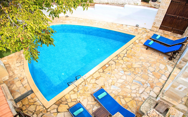 Вилла Grape Heated Pool