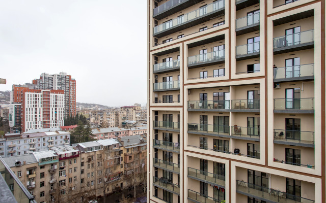Apartments with a View of the Ferris Wheel and the City