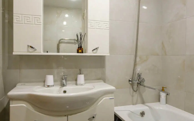 Квартира Уютная однокомнатная с видом на Храмовый Комплекс