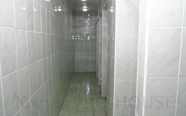 Hostel Pro-House