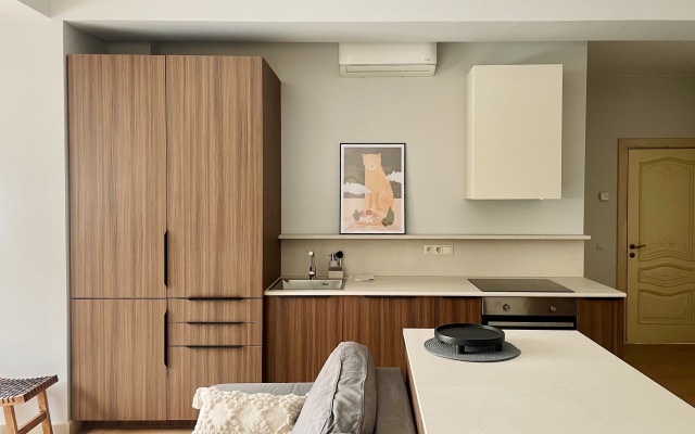 Smart Aparts Chillin Flat