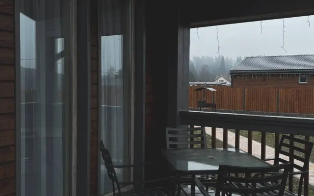 Частный дом Уютный котедж в тихом месте у озера